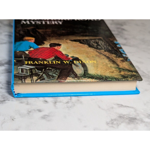 The Shore Road Mystery (Hardy Boys #6) - Hardcover - Picture 6 of 6